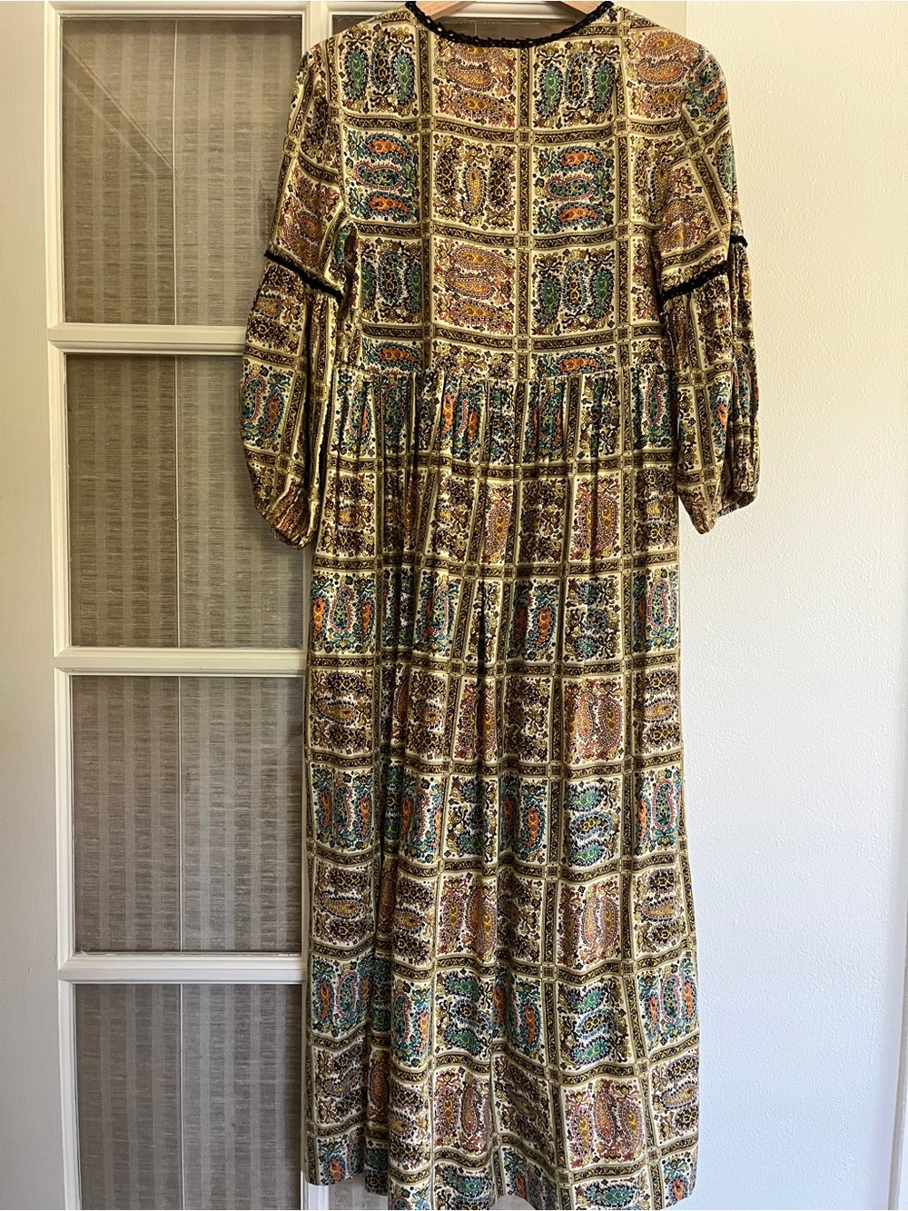 Vintage 1960s Paisley Renaissance Folk Revival Midi Length Dress